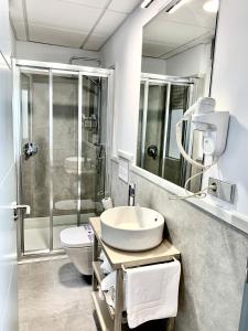 Ένα μπάνιο στο IVY HOUSE +29 φωτογραφίες