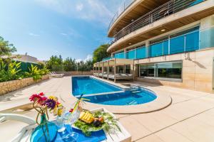 The swimming pool at or close to Ideal Property Mallorca - Villa Sammy