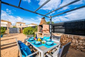 Ein Balkon oder eine Terrasse in der Unterkunft Ideal Property Mallorca - Son Moleto