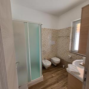 A bathroom at B&B da AnnaMaria