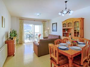 Posedenie v ubytovaní Villa Altamar by Interhome