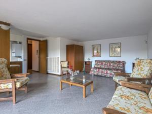 A seating area at Holiday Home Villa Magna by Interhome