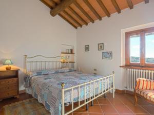 A bed or beds in a room at Holiday Home Villa Magna by Interhome