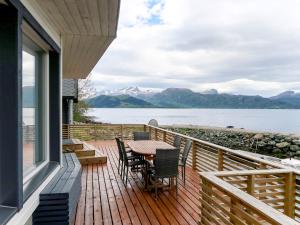 Зображення з фотогалереї помешкання Holiday Home Fagernipa - FJS557 by Interhome у місті Naustdal i Sunnfjord