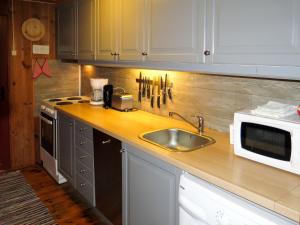 Gallery image of Chalet Vigdisheimen by Interhome in Rykene +12 photos