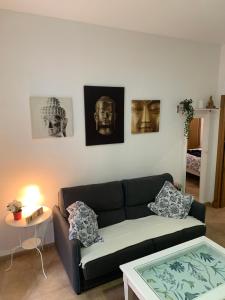 A seating area at Palma 2 sueños