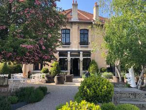 Gallery image of H&ocirc;tel Spa Vent d'Ouest in Le Havre