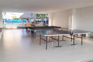 Stolní tenis v ubytování Hermoso apartamento, con la comodidad de tu hogar! nebo okolí