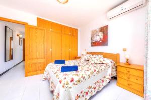 Posteľ alebo postele v izbe v ubytovaní Casa Caty con piscina,a 5 minutos de la Playa