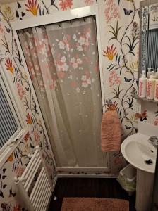 ห้องน้ำของ Inviting 3-Bed Caravan in Porthcawl