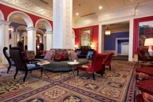 Khu vực ghế ngồi tại The Royal Sonesta Portland Downtown