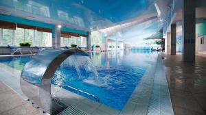 Bazén v ubytování Park Hotel Berezka nebo v jeho okolí