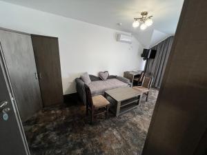 Foto dalla galleria di Motel Infinit a Târgu Jiu