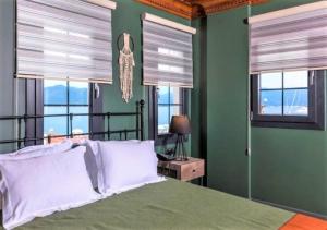 Кровать или кровати в номере Sunset Hotel Marmaris