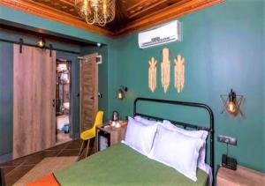Кровать или кровати в номере Sunset Hotel Marmaris
