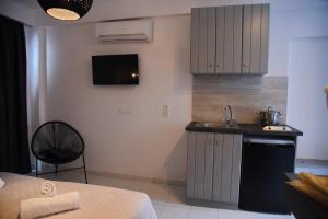 A kitchen or kitchenette at Katerina View