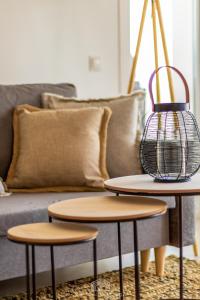 Część wypoczynkowa w obiekcie Scandinavian style apartment with sea views in a beachfront urbanisation in Calahonda 15 minutes from center of Marbella!