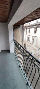 Balkon oz. terasa v nastanitvi Appartement au cœur de ville à 2 mins de la gare