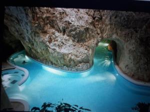 Bazén v ubytovaní BONI Apartman alebo v jeho blízkosti