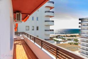 A general sea view or a sea view taken from Az apartmant