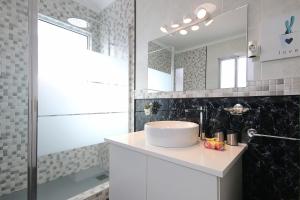 Ένα μπάνιο στο Casa da Flor +19 φωτογραφίες