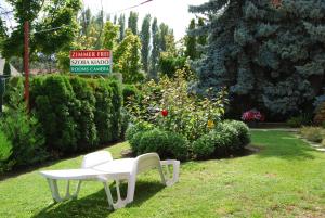 Vonkajšia záhrada v ubytovaní See Vendégház - Siófok