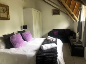 Ένα ή περισσότερα κρεβάτια σε δωμάτιο στο Villa Jullienne - A Home Away From Home - Unit 8