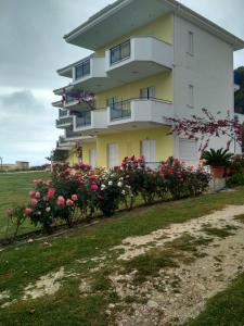 Vonkajšia záhrada v ubytovaní ANGEL STUDIOS VRACHOS BEACH PREVEZA