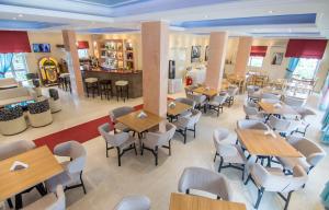 Restaurace v ubytování Primavera Hotel