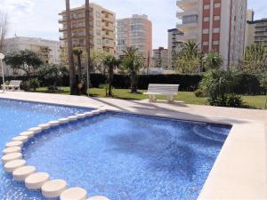 Bazén v ubytovaní DON XIMO GANDIA - Alquiler solo familias alebo v jeho blízkosti