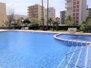 Bazén v ubytovaní DON XIMO GANDIA - Alquiler solo familias alebo v jeho blízkosti