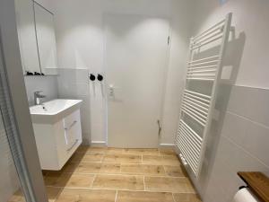 Bathroom sa Apartment Schloofschdubb in Fuldatal bei Kassel