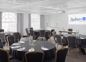 Radisson Blu Hotel, Leeds City Centre商务区和/或会议室