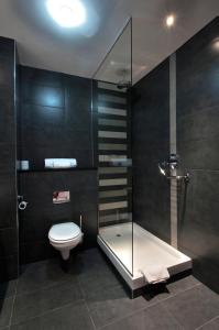 Vannituba majutusasutuses Athlone Springs Hotel