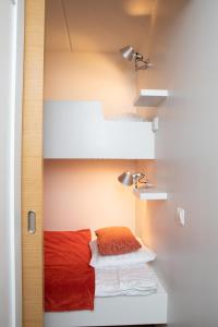 Ліжко або ліжка в номері Levi Chalet Ski In-Out apartment