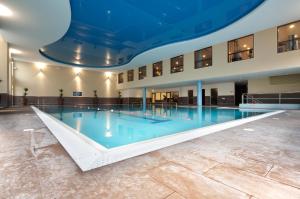 Bassein majutusasutuses Athlone Springs Hotel või selle lähedal