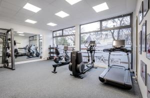 Fitness centrum a/nebo fitness zařízení v ubytování AVALON Hotel Bad Reichenhall