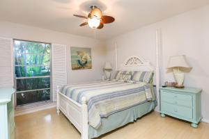 Gallery image of Crescent Street 1138 A, pet-friendly, 2 bedrooms, Pool, Walk to the beach in Siesta Key