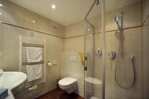Koupelna v ubytování Hotel Goldener Löwe