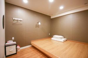 Lighthouse Guesthouse客房内的一张或多张床位