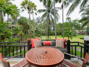Jardí fora de The Slate, Phuket
