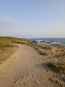 En strand i nærheden af lejligheden