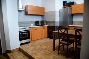 Kuchyňa alebo kuchynka v ubytovaní Pokoje Bielsko
