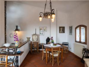 Χώρος καθιστικού στο Holiday Home Casa Massabovi - IMP244 by Interhome