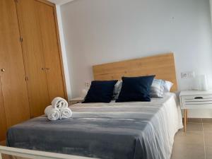 Posteľ alebo postele v izbe v ubytovaní Apartamento Río Iro