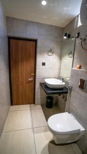 Koupelna v ubytování Hotel Sonar Bangla Tarapith