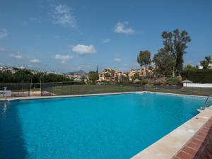Bazén v ubytovaní Holiday Home La Palmera by Interhome alebo v jeho blízkosti