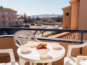 A balcony or terrace at Apartment Edificio Tamarius by Interhome