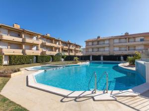 The swimming pool at or close to Apartment Edificio Tamarius by Interhome