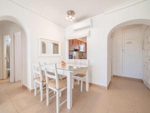 Fotografie z fotogalerie ubytování Apartment Carabela Front Beach & Pool by Interhome v destinaci Alcúdia + 16 fotografií